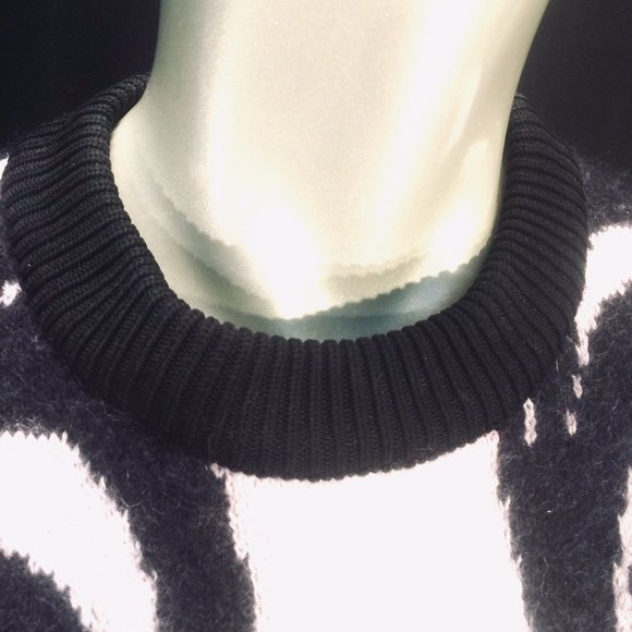 Acne Studios Sweater Dress - Italy - Picture 9 of 16